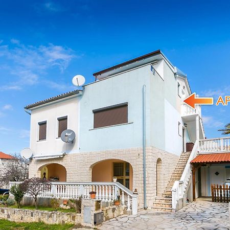 Branko Apartment Медулин Екстериор снимка